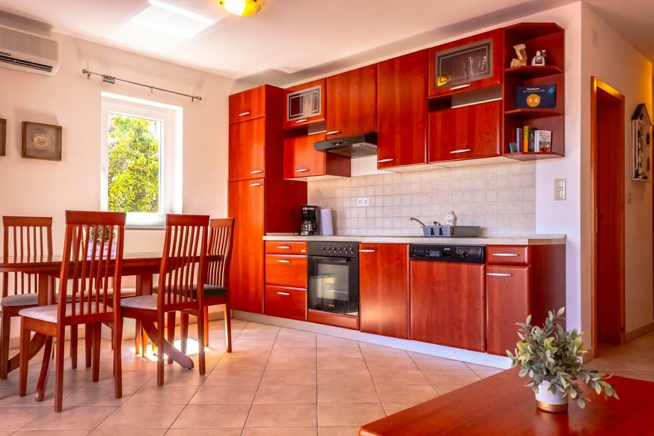 Abby Apartment Kornic Luaran gambar