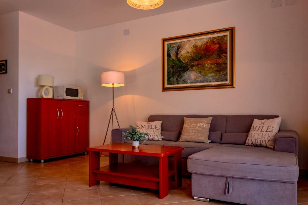 Abby Apartment Kornic Luaran gambar