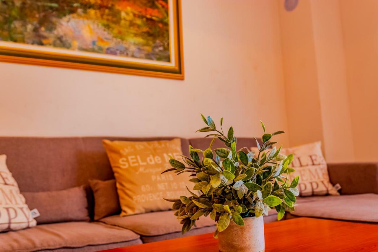 Abby Apartment Kornic Luaran gambar